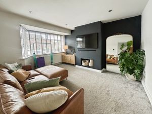 Lounge- click for photo gallery